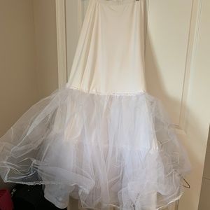 David's Bridal A line Slip Petticoat XS
